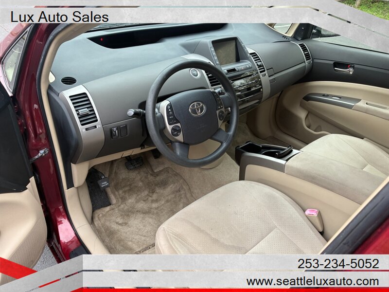 2004 Toyota Prius - Photo 12 - Woodinville, WA 98077