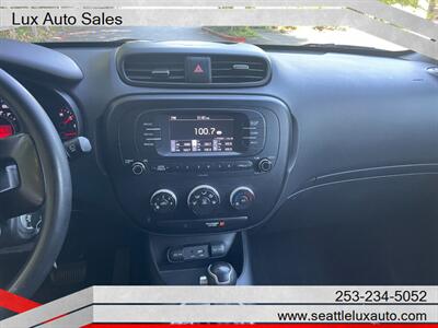2017 Kia Soul   - Photo 20 - Woodinville, WA 98077