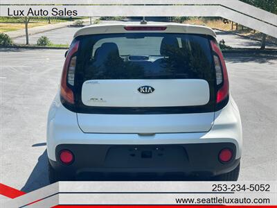 2017 Kia Soul   - Photo 6 - Woodinville, WA 98077