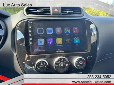 2017 Kia Soul   - Photo 11 - Woodinville, WA 98077