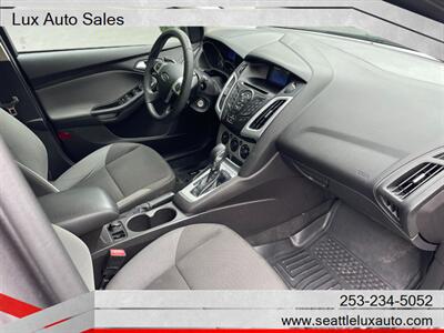 2013 Ford Focus SE   - Photo 19 - Woodinville, WA 98077