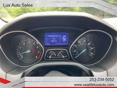2013 Ford Focus SE   - Photo 22 - Woodinville, WA 98077