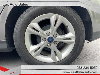 2013 Ford Focus SE   - Photo 23 - Woodinville, WA 98077