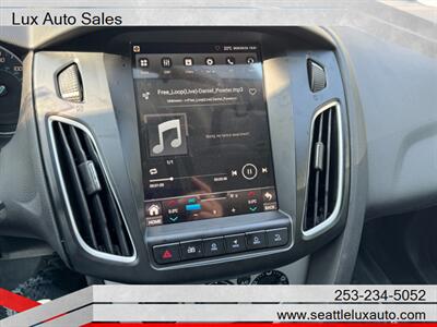 2013 Ford Focus SE   - Photo 14 - Woodinville, WA 98077
