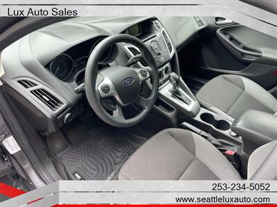 2013 Ford Focus SE   - Photo 11 - Woodinville, WA 98077