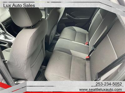 2013 Ford Focus SE   - Photo 13 - Woodinville, WA 98077