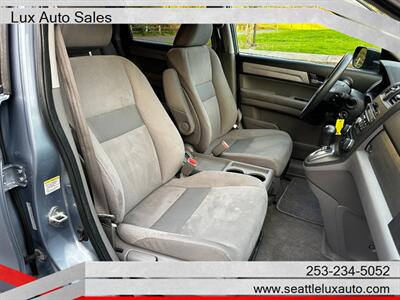 2011 Honda CR-V SE   - Photo 12 - Woodinville, WA 98077