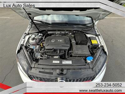 2017 Volkswagen Golf GTI S  6 speed manual - Photo 11 - Woodinville, WA 98077