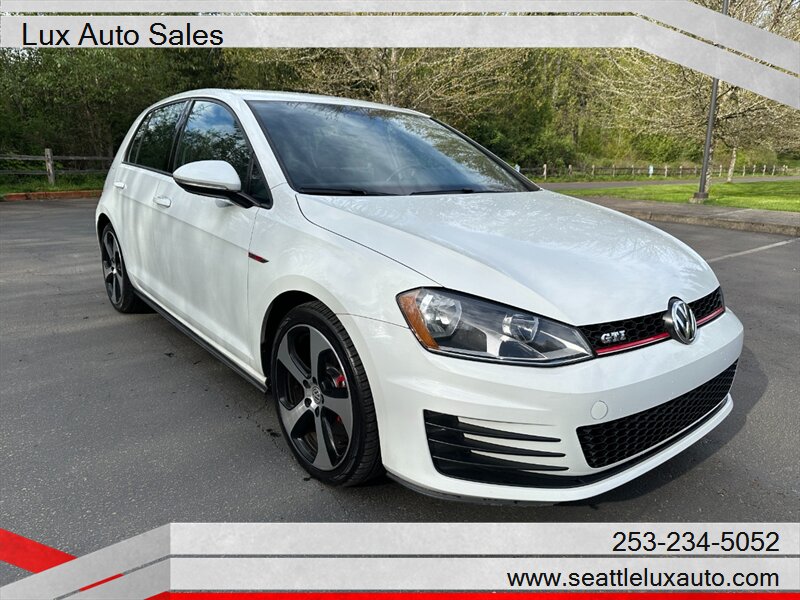 2017 Volkswagen Golf GTI S  6 speed manual - Photo 1 - Woodinville, WA 98077