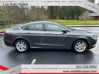 2016 Chrysler 200 Series Limited   - Photo 8 - Woodinville, WA 98077