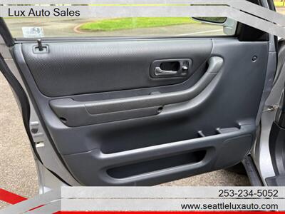 2001 Honda CR-V EX   - Photo 11 - Woodinville, WA 98077