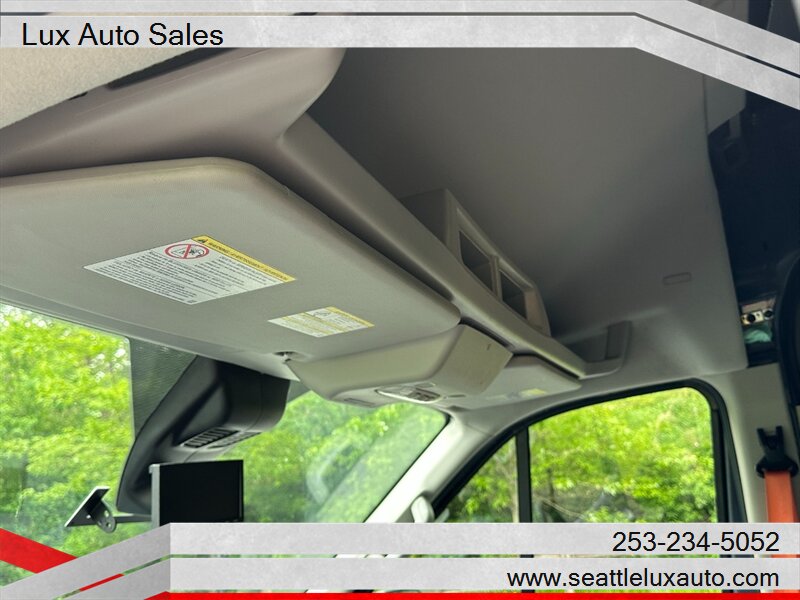 2020 Ford Transit T250 High Roof - Photo 19 - Woodinville, WA 98077