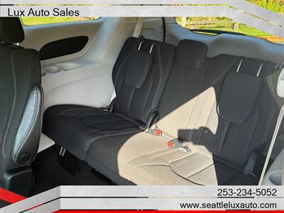 2023 Chrysler Voyager LX - Photo 22 - Woodinville, WA 98077