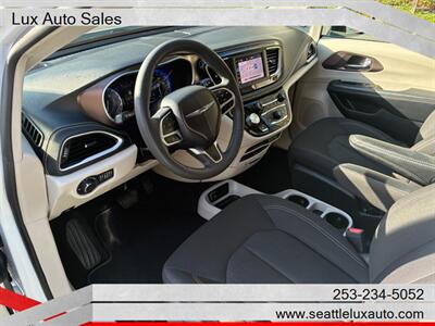 2023 Chrysler Voyager LX - Photo 11 - Woodinville, WA 98077