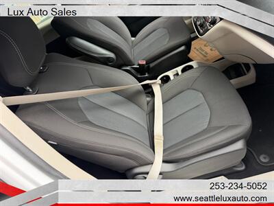 2023 Chrysler Voyager LX - Photo 10 - Woodinville, WA 98077