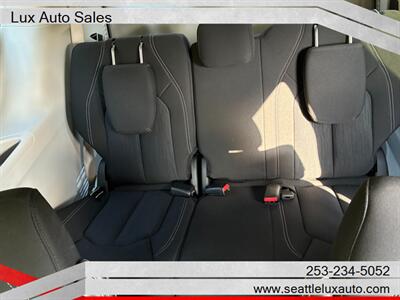 2023 Chrysler Voyager LX - Photo 23 - Woodinville, WA 98077