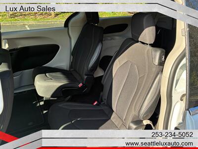 2023 Chrysler Voyager LX - Photo 14 - Woodinville, WA 98077