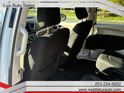 2023 Chrysler Voyager LX - Photo 21 - Woodinville, WA 98077