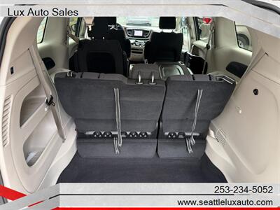 2023 Chrysler Voyager LX - Photo 13 - Woodinville, WA 98077