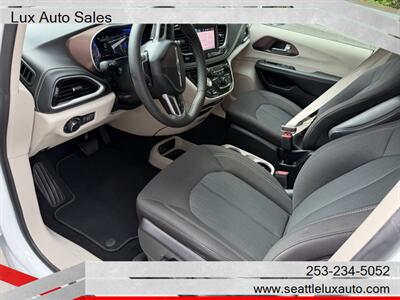 2023 Chrysler Voyager LX - Photo 15 - Woodinville, WA 98077