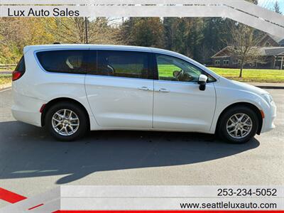2023 Chrysler Voyager LX - Photo 6 - Woodinville, WA 98077