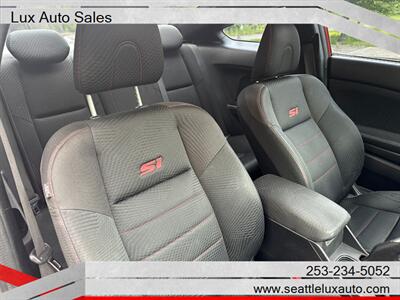 2013 Honda Civic Si w/Summer Tires - Photo 27 - Woodinville, WA 98077
