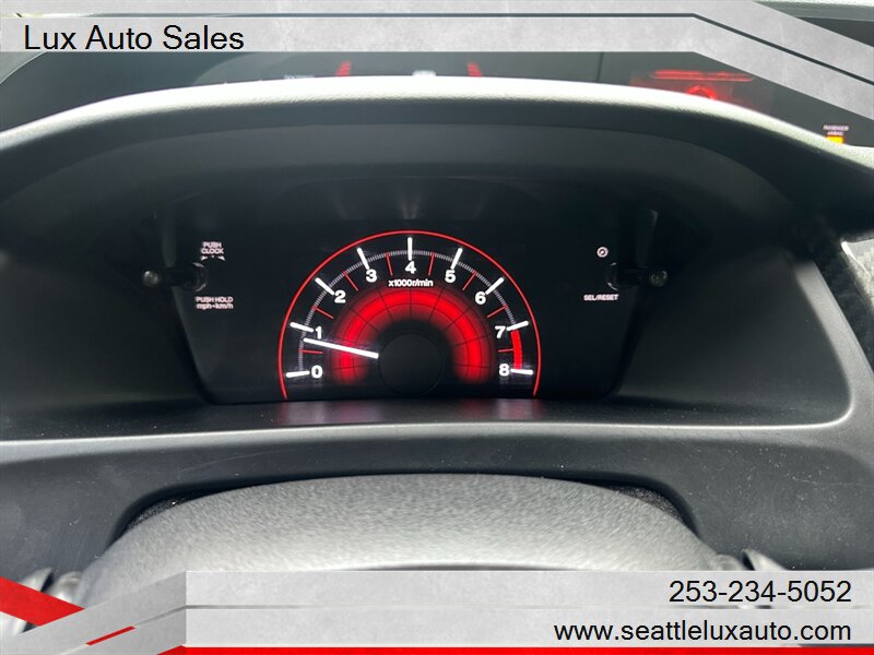 2013 Honda Civic Si w/Summer Tires - Photo 23 - Woodinville, WA 98077