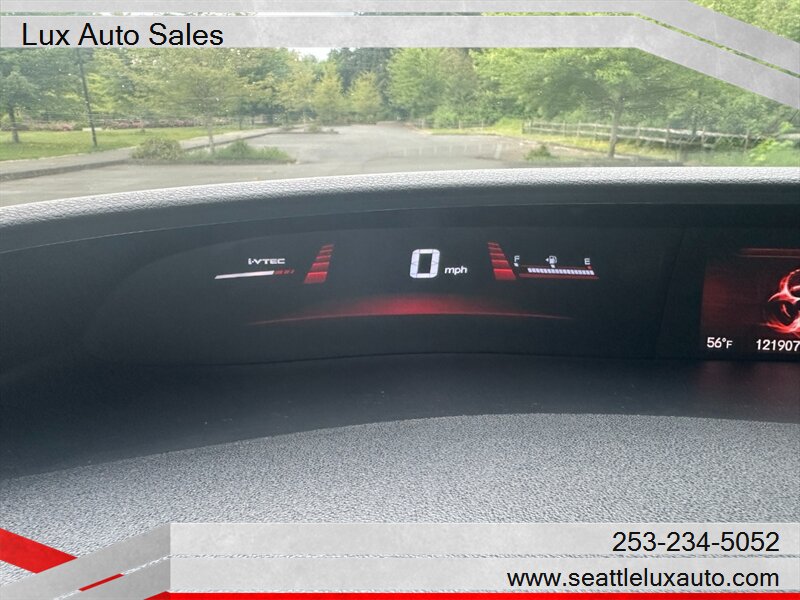 2013 Honda Civic Si w/Summer Tires - Photo 21 - Woodinville, WA 98077