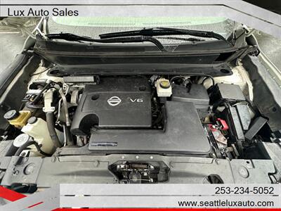 2013 Nissan Pathfinder SL   - Photo 10 - Woodinville, WA 98077
