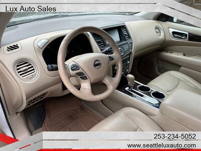 2013 Nissan Pathfinder SL   - Photo 11 - Woodinville, WA 98077