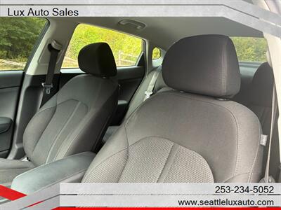 2020 Kia Optima LX - Photo 12 - Woodinville, WA 98077