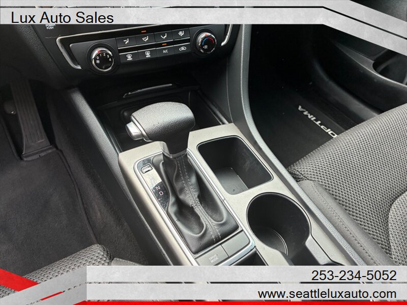 2020 Kia Optima LX - Photo 15 - Woodinville, WA 98077