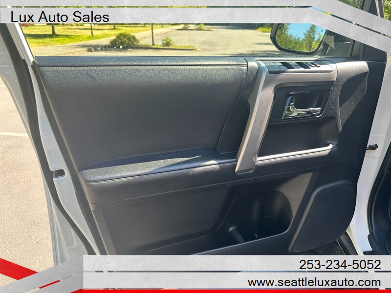 2021 Toyota 4Runner SR5 - Photo 25 - Woodinville, WA 98077