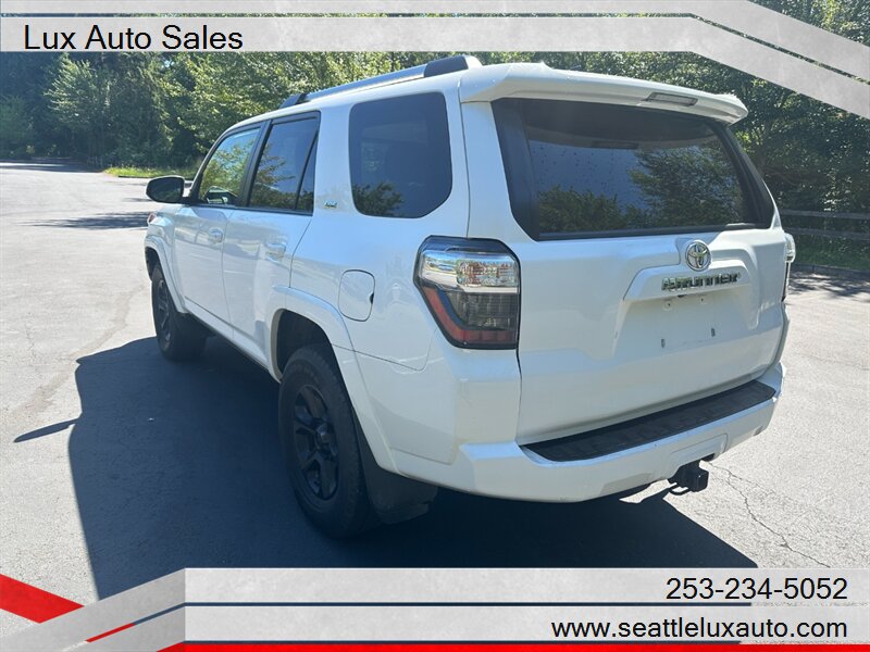 2021 Toyota 4Runner SR5 - Photo 5 - Woodinville, WA 98077