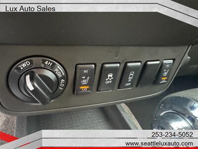 2015 Nissan Frontier SV V6   - Photo 29 - Woodinville, WA 98077