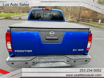 2015 Nissan Frontier SV V6   - Photo 9 - Woodinville, WA 98077