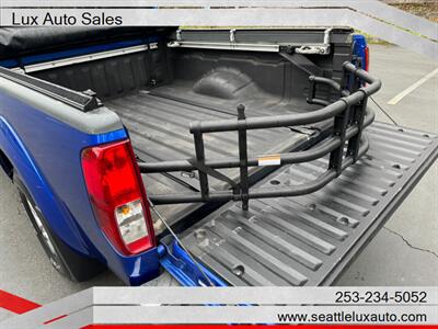 2015 Nissan Frontier SV V6   - Photo 13 - Woodinville, WA 98077
