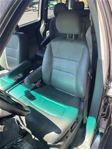 2004 Honda Odyssey EX-L w/DVD - Photo 10 - Woodinville, WA 98077