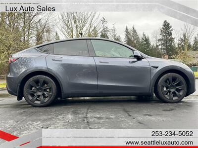 2021 Tesla Model Y Long Range   - Photo 11 - Woodinville, WA 98077