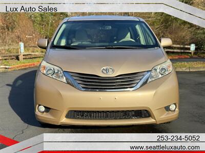 2013 Toyota Sienna XLE 7-Passenger   - Photo 8 - Woodinville, WA 98077