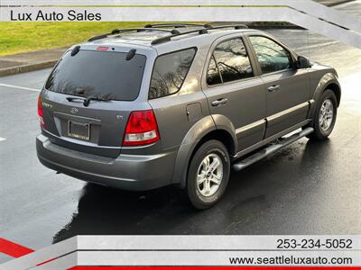 2004 Kia Sorento LX   - Photo 7 - Woodinville, WA 98077