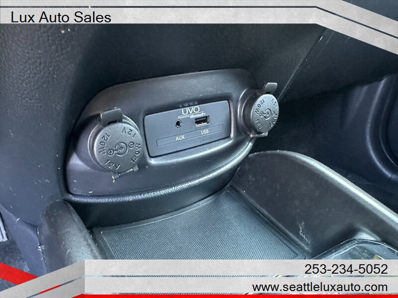 2013 Kia Soul + - Photo 16 - Woodinville, WA 98077