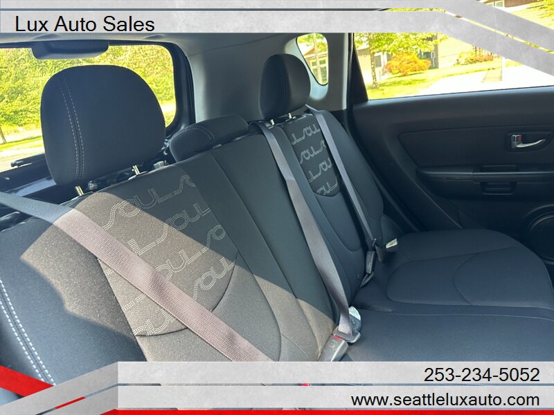 2013 Kia Soul + - Photo 24 - Woodinville, WA 98077