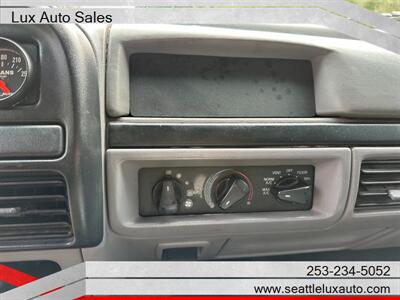 1997 Ford F-350 XL 4dr XL   - Photo 25 - Woodinville, WA 98077