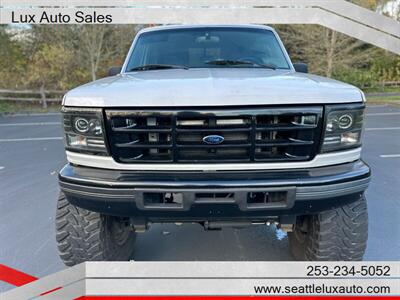 1997 Ford F-350 XL 4dr XL - Photo 2 - Woodinville, WA 98077