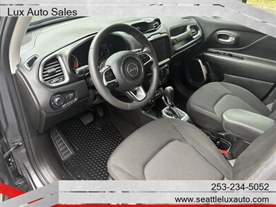 2023 Jeep Renegade Latitude   - Photo 12 - Woodinville, WA 98077