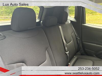 2023 Jeep Renegade Latitude   - Photo 18 - Woodinville, WA 98077