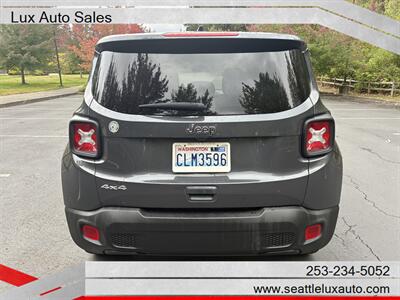 2023 Jeep Renegade Latitude   - Photo 4 - Woodinville, WA 98077