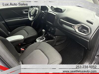 2023 Jeep Renegade Latitude   - Photo 13 - Woodinville, WA 98077