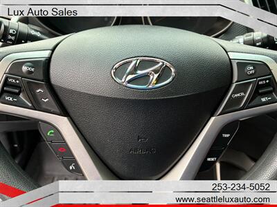 2013 Hyundai VELOSTER - Photo 17 - Woodinville, WA 98077